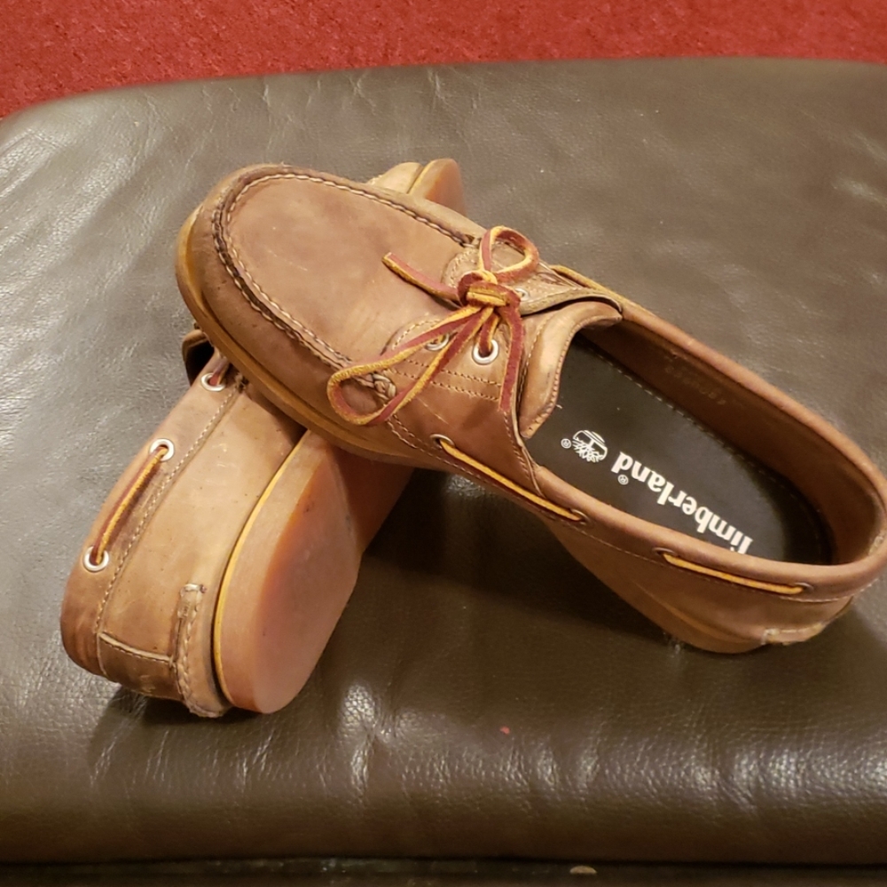 Shoes - Picture 5 of 8